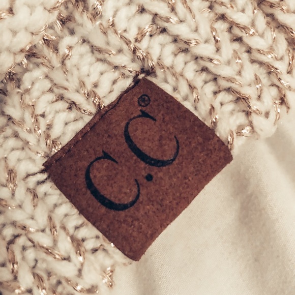 Cream beanie - Picture 4 of 4